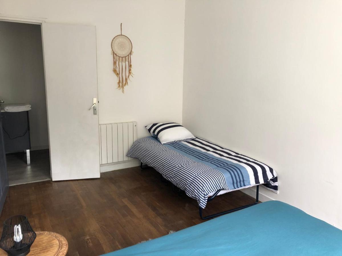 Apartamento L'étape de la Tour Grand-Fougeray Exterior foto